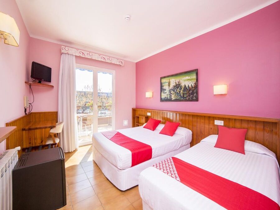 Casa Feliu Hostal 圣苏珊娜 外观 照片