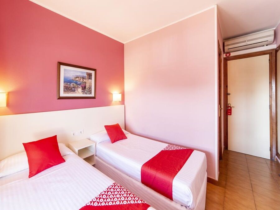 Casa Feliu Hostal 圣苏珊娜 外观 照片