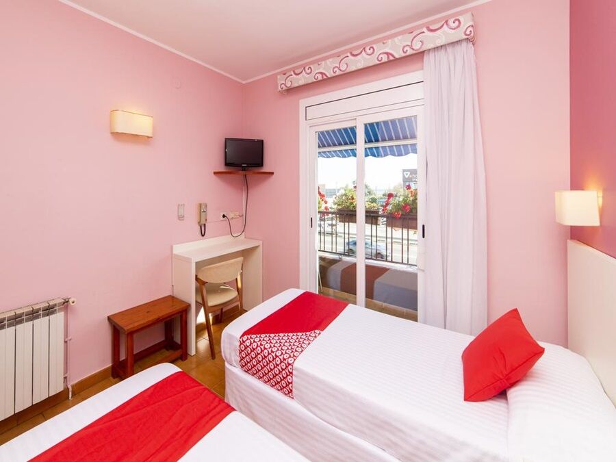 Casa Feliu Hostal 圣苏珊娜 外观 照片
